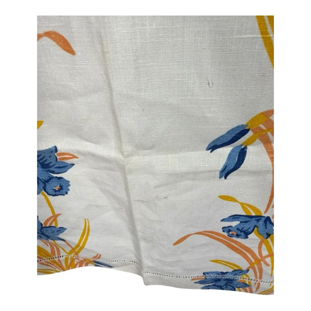 Vintage Daffodil Tablecloth‎ or Towel